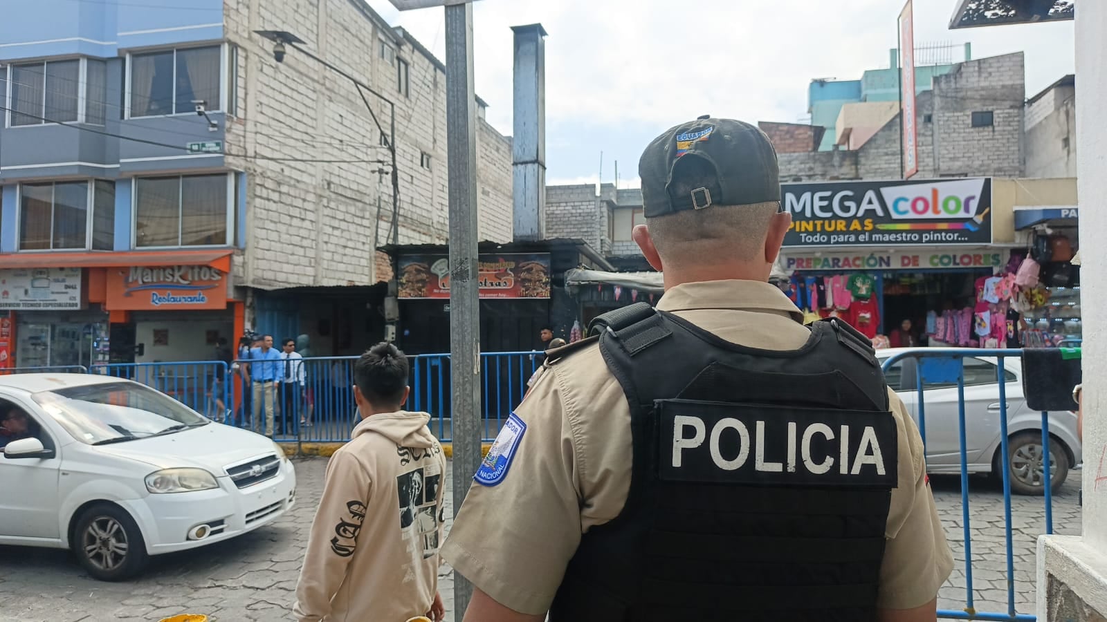 Se conocen nuevos detalles del asesinato de tres hombres en un local de comidas de la Nueva Aurora, al sur de Quito