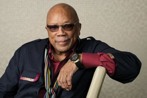 Murió Quincy Jones el productor musical de Michael Jackson y decenas de artistas