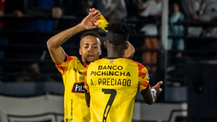 Barcelona cayó en Brasil y firmó su eliminación