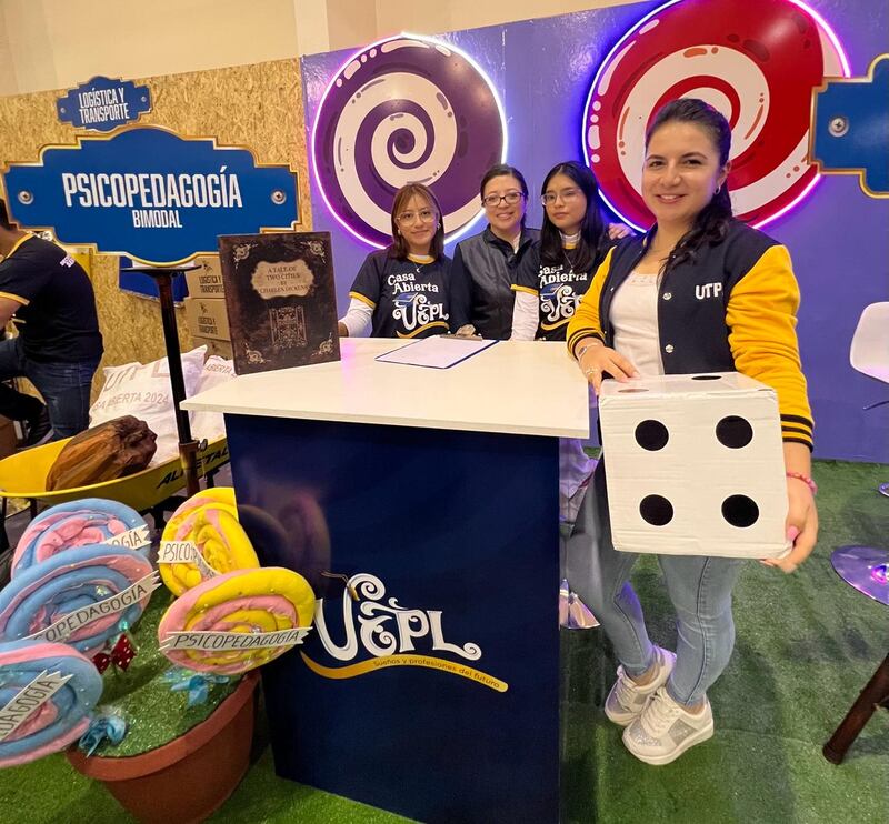 Casa Abierta UTPL 2024- Stand Psicopedagogía