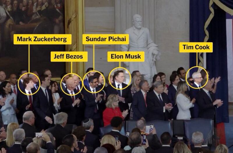 Magnates en la posesión de Donald Trump.