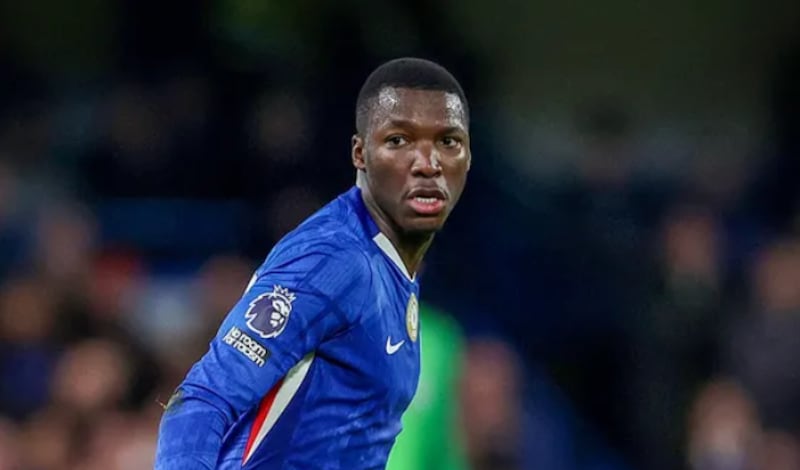 Moisés Caicedo demuestra que es uno de los mejores mediocampistas del mundo.