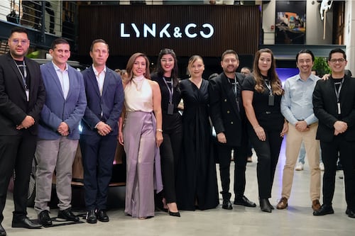Lynk & Co 08 se presentó oficialmente en Ecuador junto al respaldo de Vehicentro