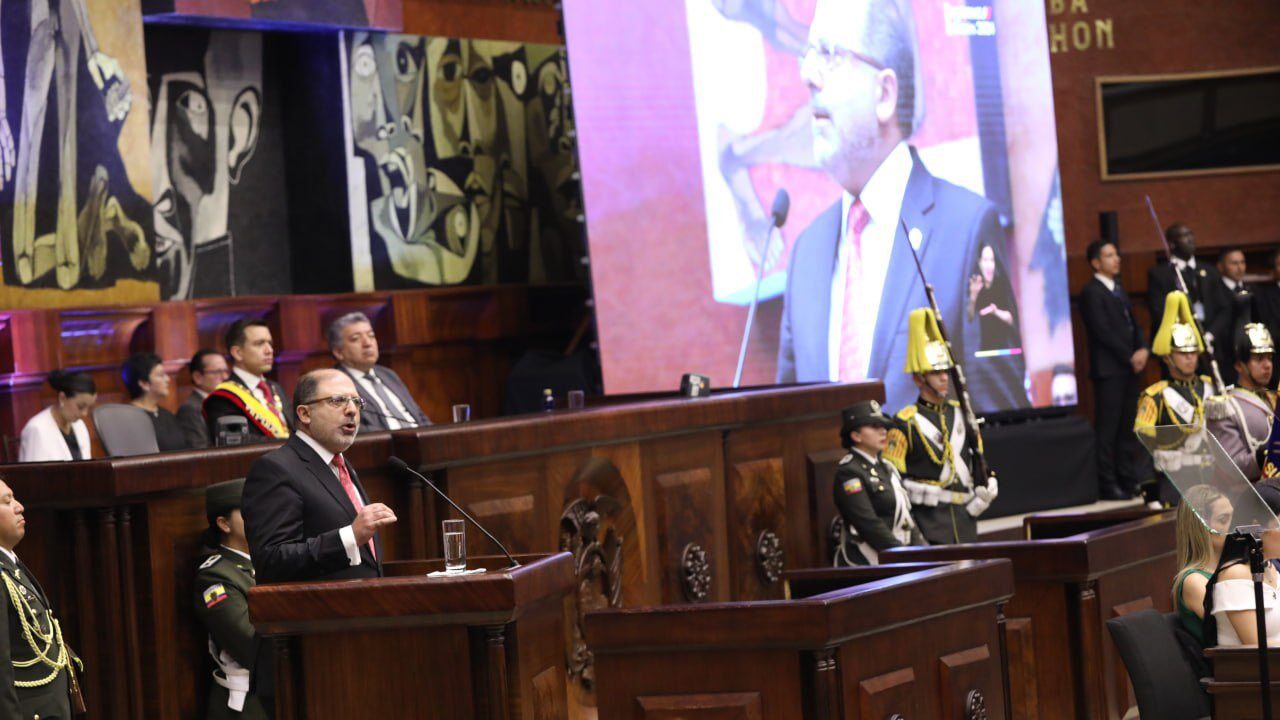 Henry Kronfle, presidente de la Asamblea Nacional