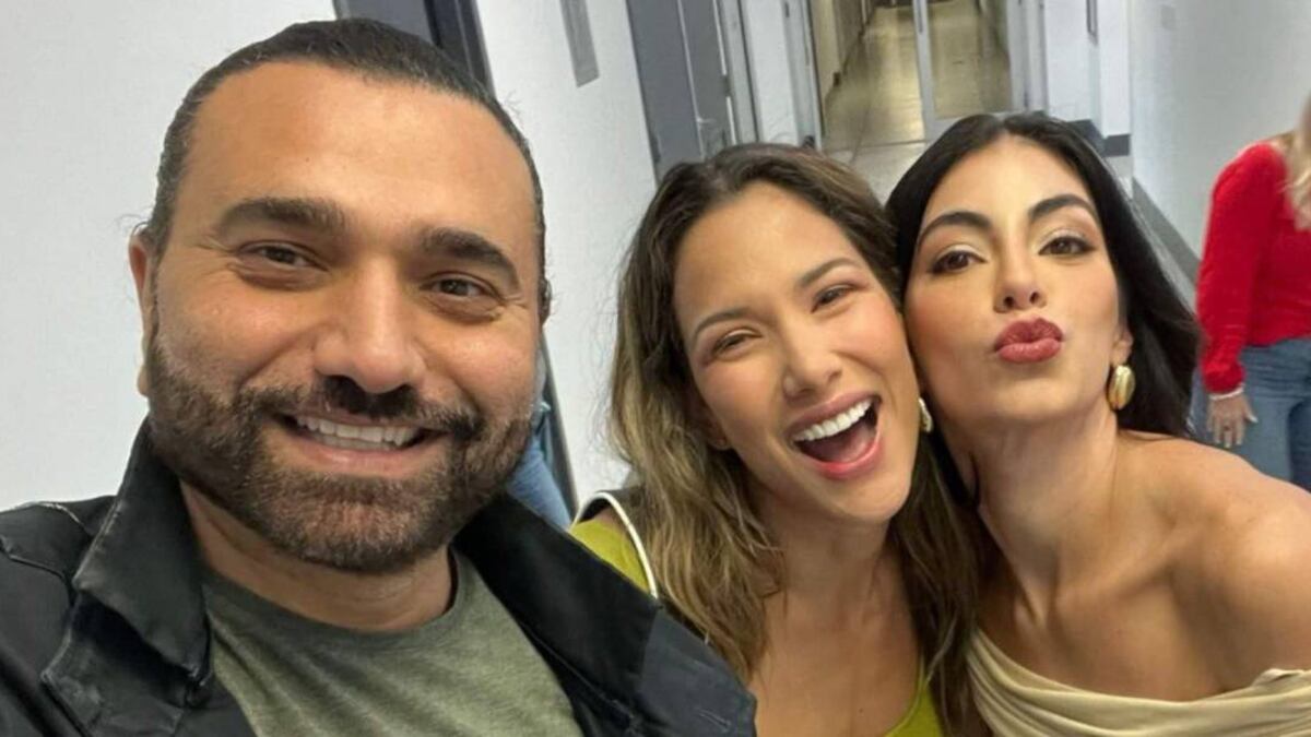 Virginia Limongi junto a Alejandra Jaramillo y el productor Carlos Mesber