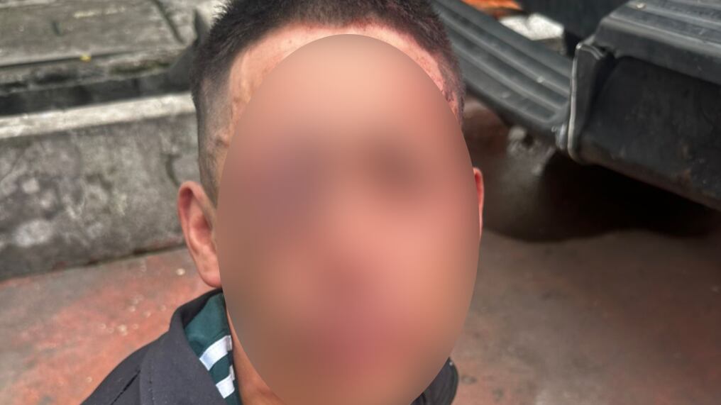 Hombre se salva de ser linchado tras intentar robar un vehículo en el centro de Quito