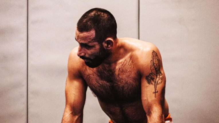 Carlos Vera será parte de la UFC