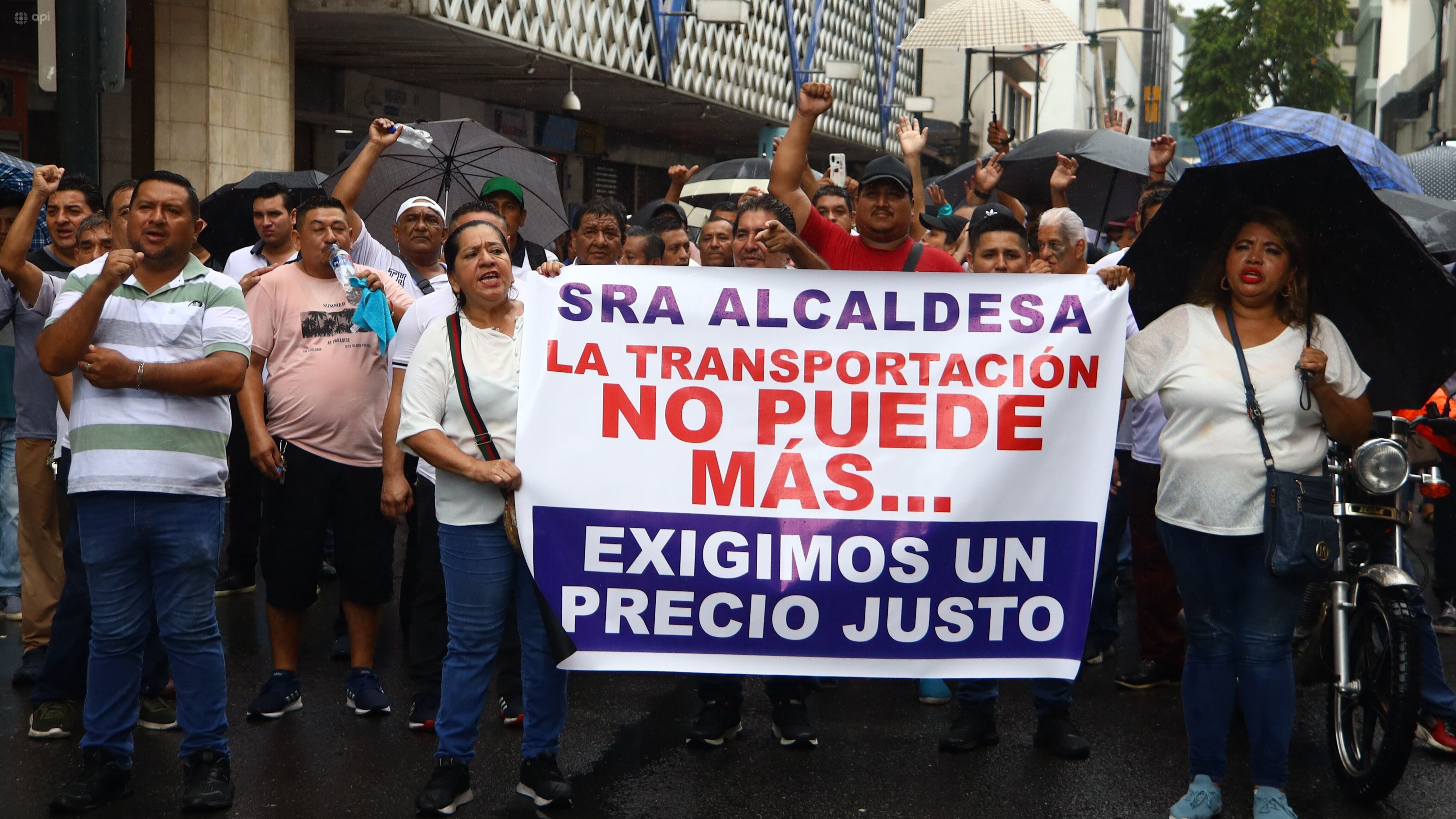 Guayaquil, paro de transporte