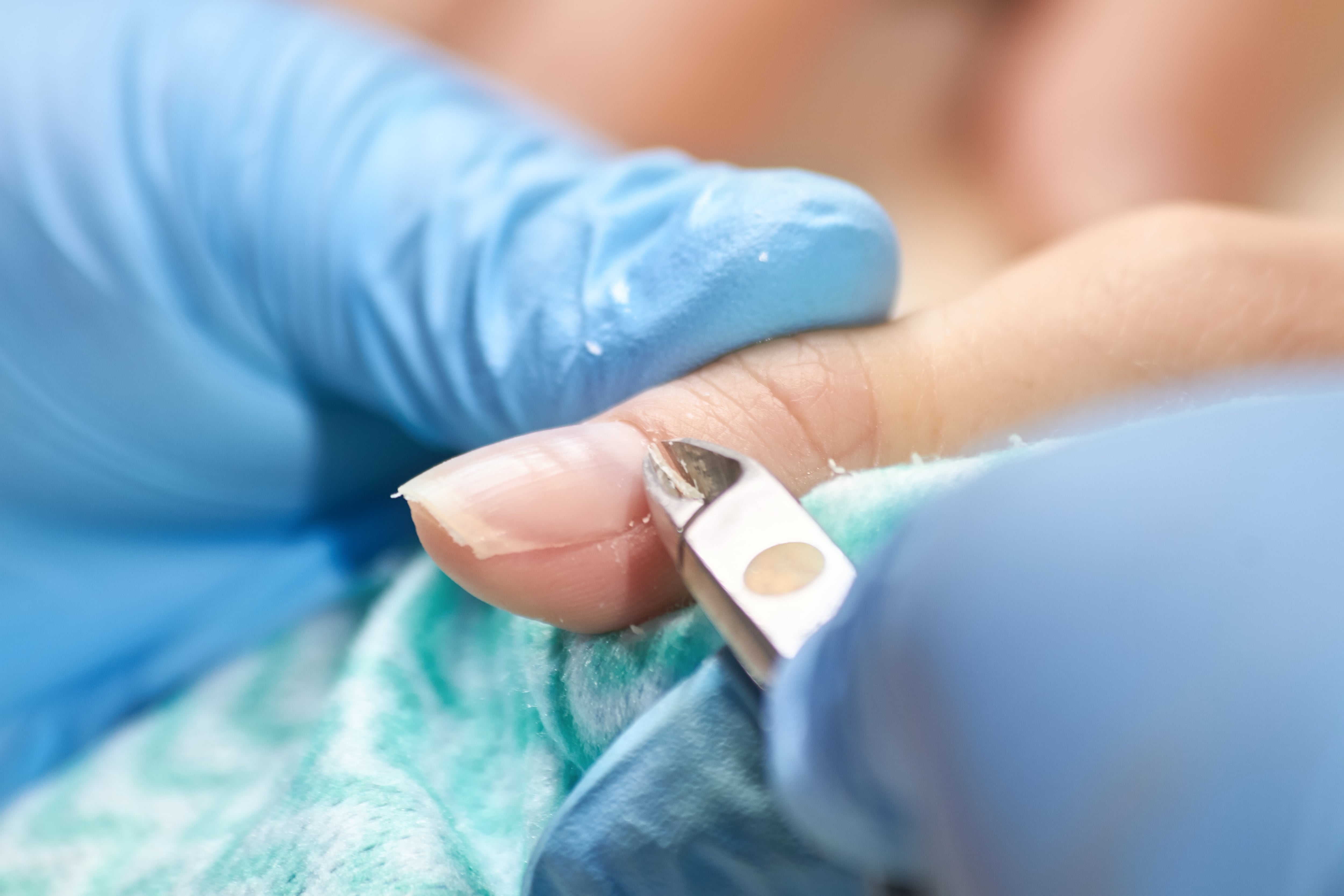 Las uñas pueden reflejar señales relacionadas con la salud del cuerpo.