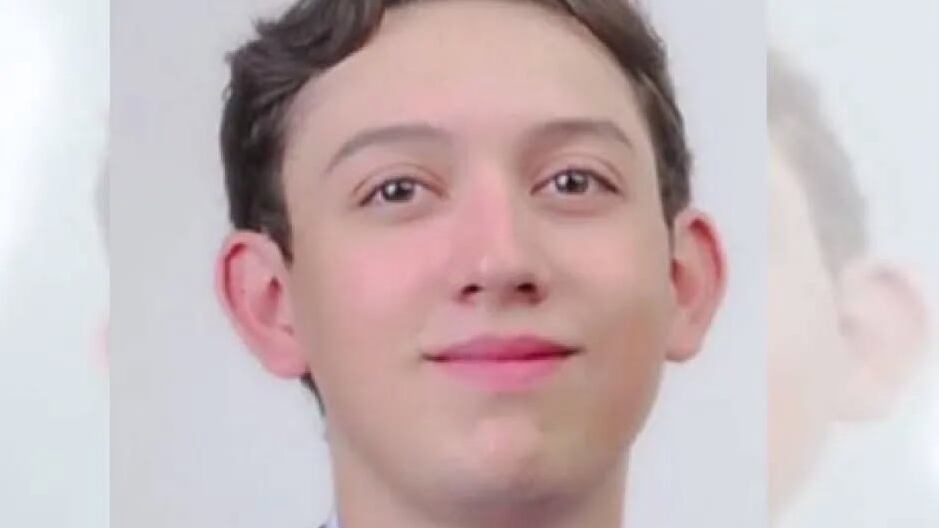 Caso Carlos Emilio: lo que se sabe del joven desaparecido en Mazatlán tras ir al baño