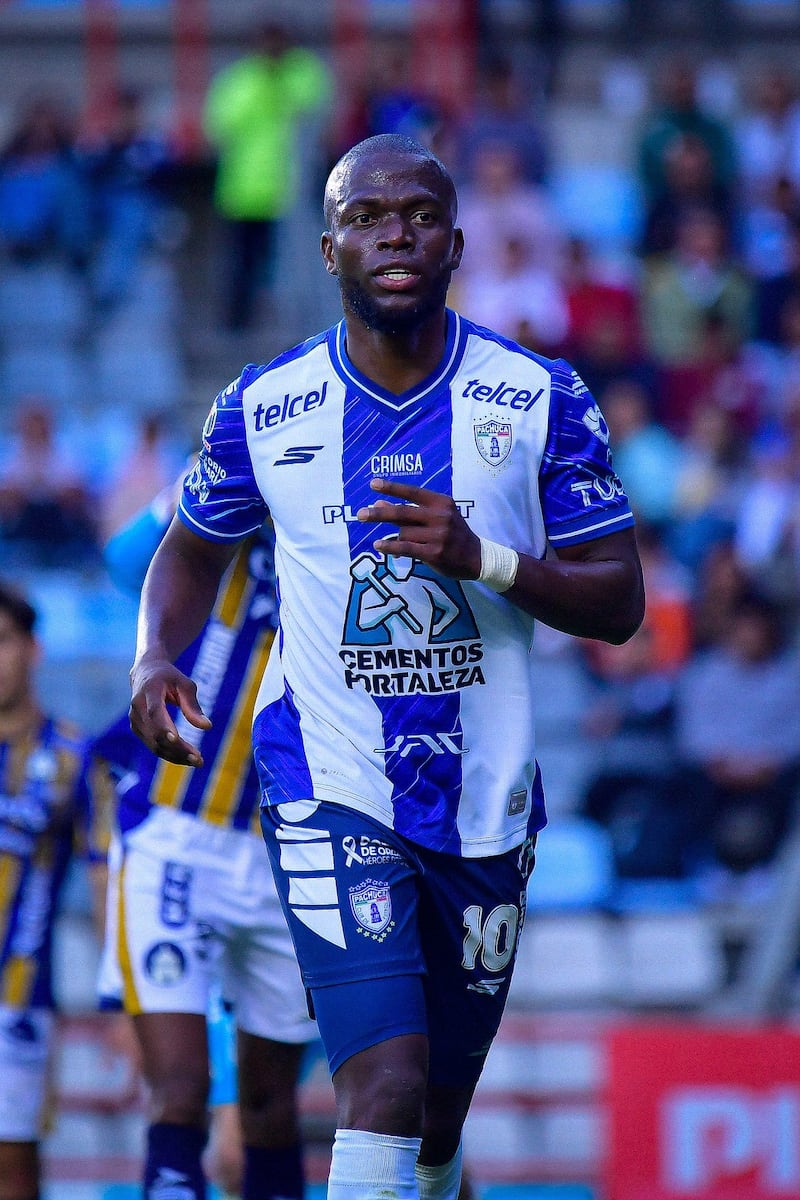 Enner Valencia marca su primer gol en su regreso al Pachuca.
