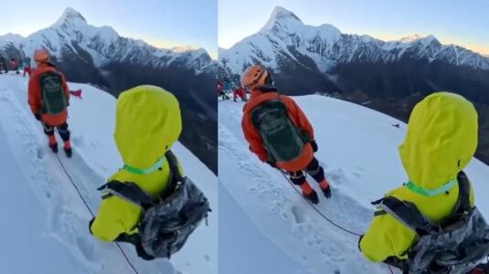 Momento del accidente en el monte Nama, en Sichuan, donde un excursionista cayó y murió tras soltarse de la cuerda de seguridad para tomarse una selfie.