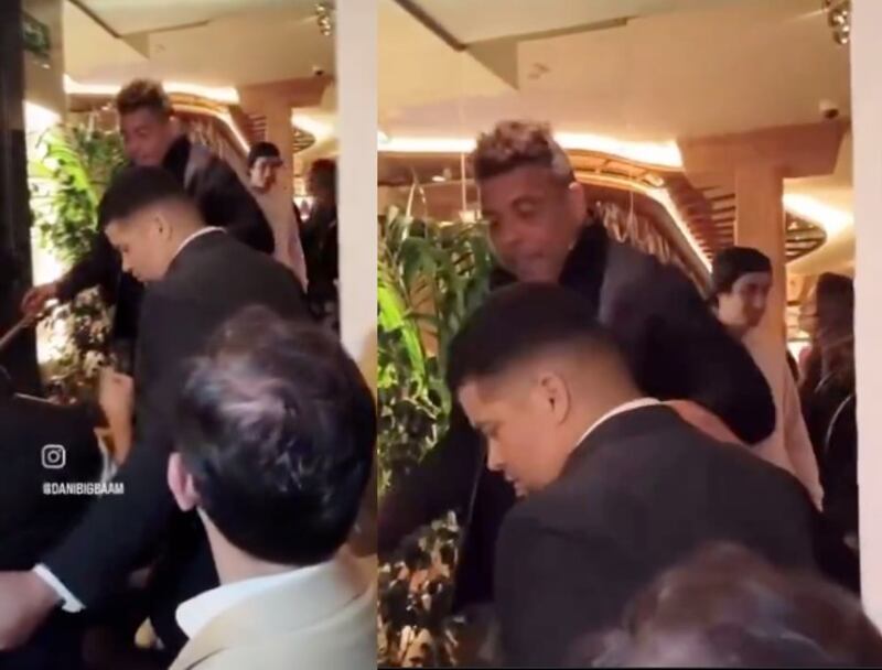 Ronaldo Nazario saliendo de una discoteca en aparente estado de ebriedad