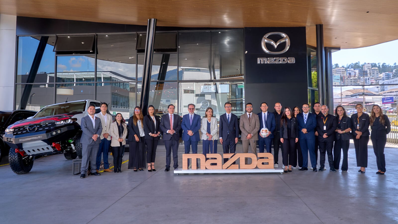 Visita oficial del Embajador de Japón en Ecuador