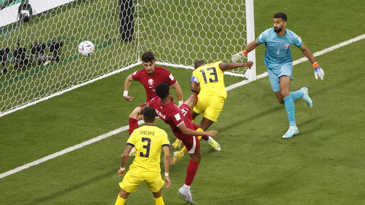 Ecuatoriano se hace viral por predecir que la Ecuador le iban a anular el primer gol ante Qatar