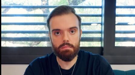 Ibai anunciando los semifinalistas del Mundial de los desayunos