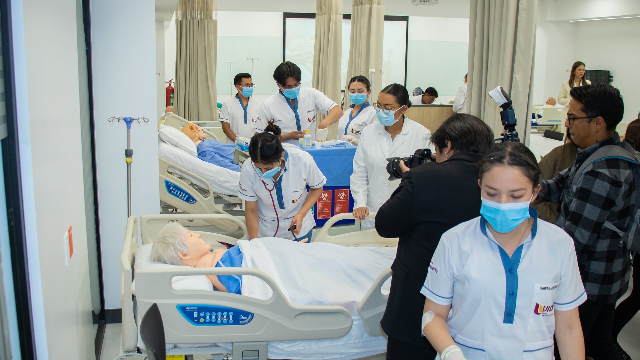 UIDE: Health Sciences Campus