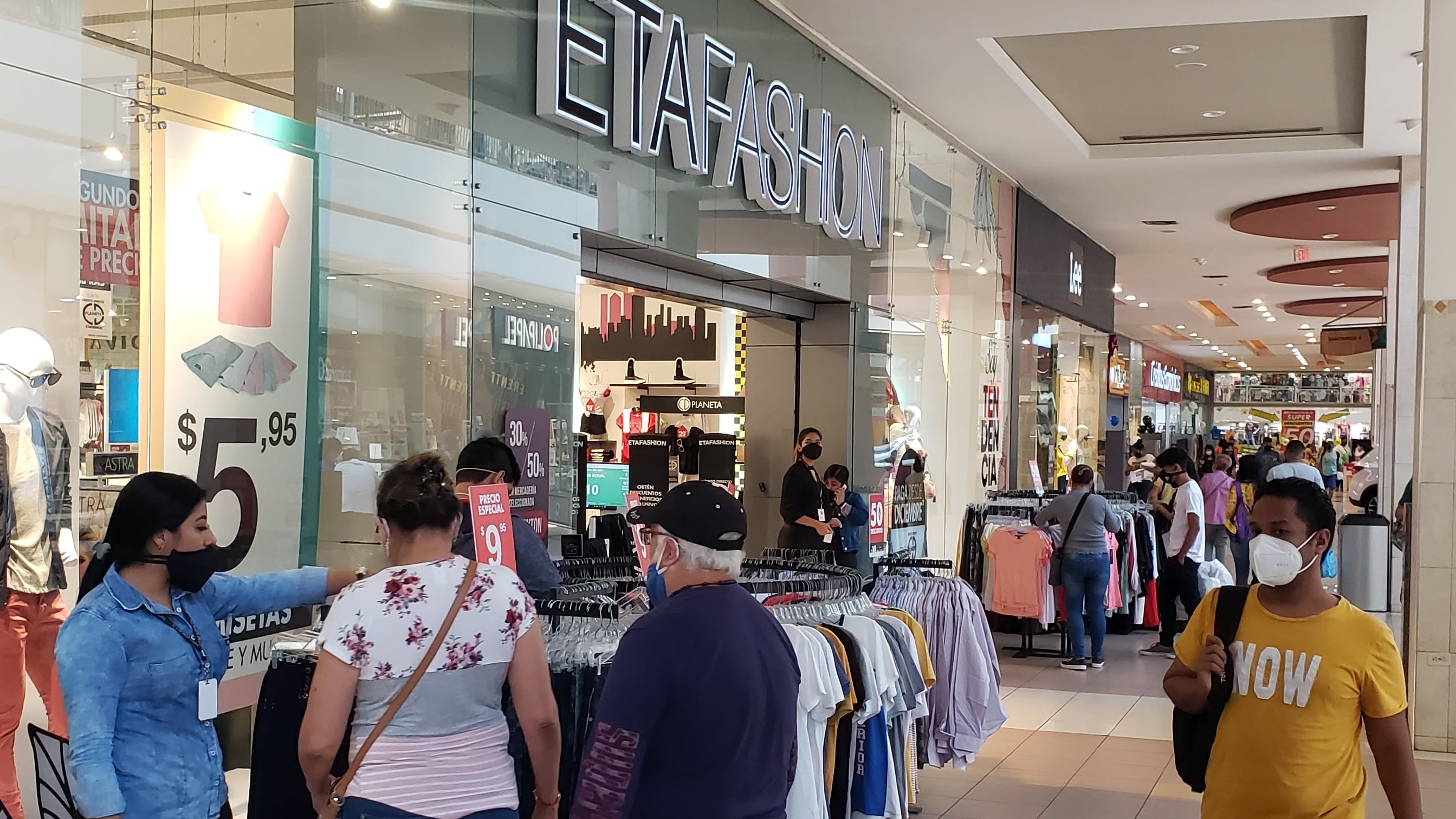 Los clientes y usuarios de Mall del Sur tendrán facilidad de compras con el horario de apertura, a las 08:00, este viernes 25 de noviembre.