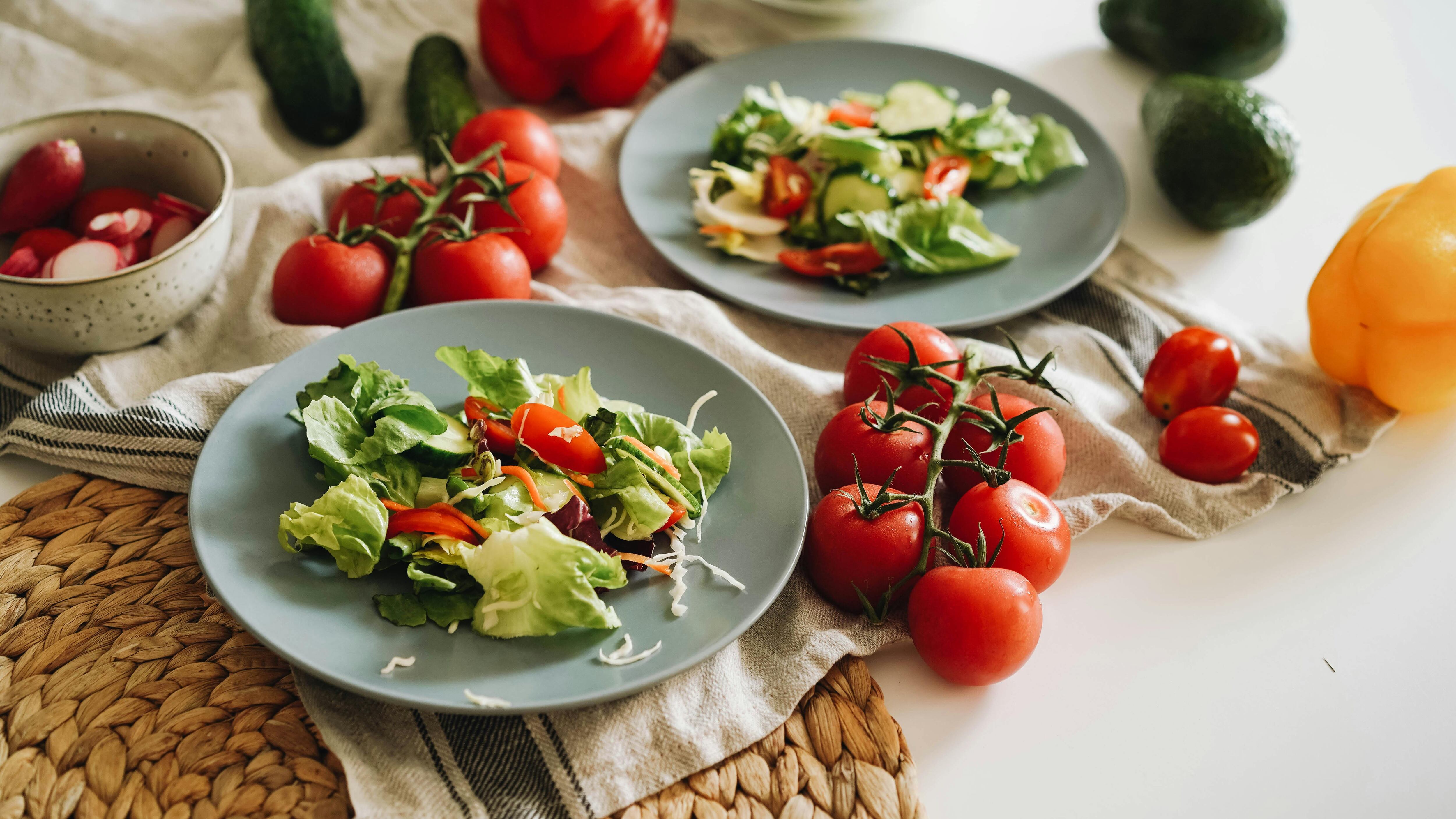 Cuando reduces drásticamente la cantidad de calorías que ingieres, tu organismo interpreta esta situación como una amenaza.