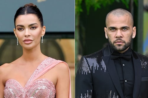 Familia de Dani Alves expulsa a su esposa de la casa donde vivía en Barcelona