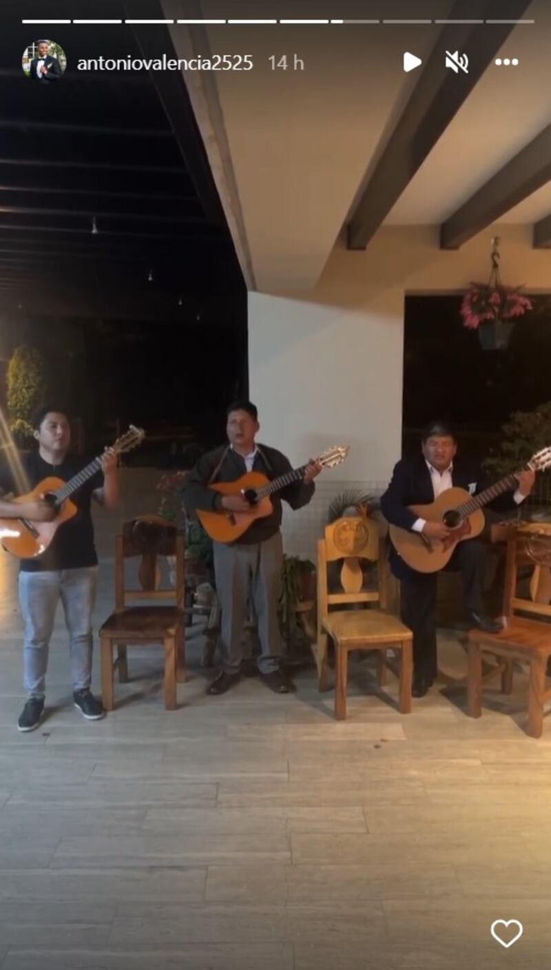 festejó en su hogar