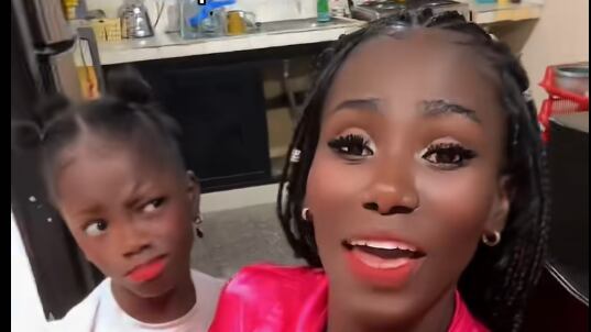 Johanna Viveros con su hija Yeana