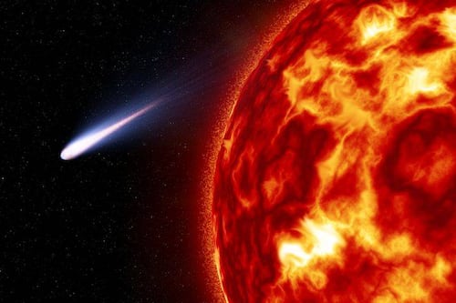 Un cometa gigantesco, apodado “El Increíble Hulk”, se aproxima rápidamente al Sol