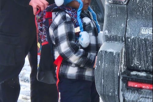 ICE aclara que niño de 5 años fue abandonado por su padre ecuatoriano