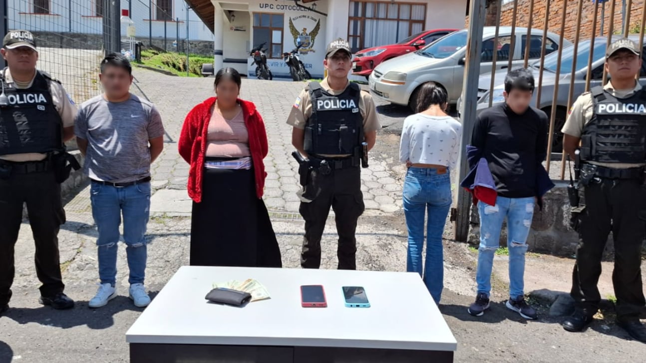 Así operaba banda que robaba tarjetas de débito en locales del norte de Quito