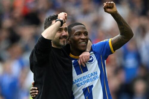 Roberto De Zerbi se refirió a la razón por la que Pervis Estupiñán perdió la titularidad