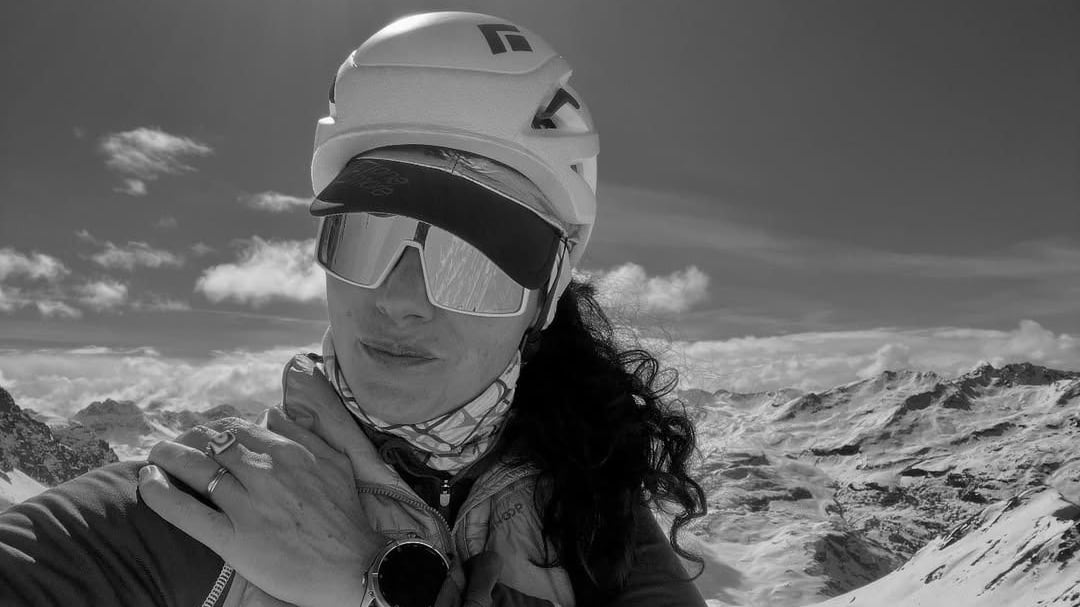 Tragedia en el Himalaya: alpinista checa fallece al descender una de las montañas más peligrosas del mundo