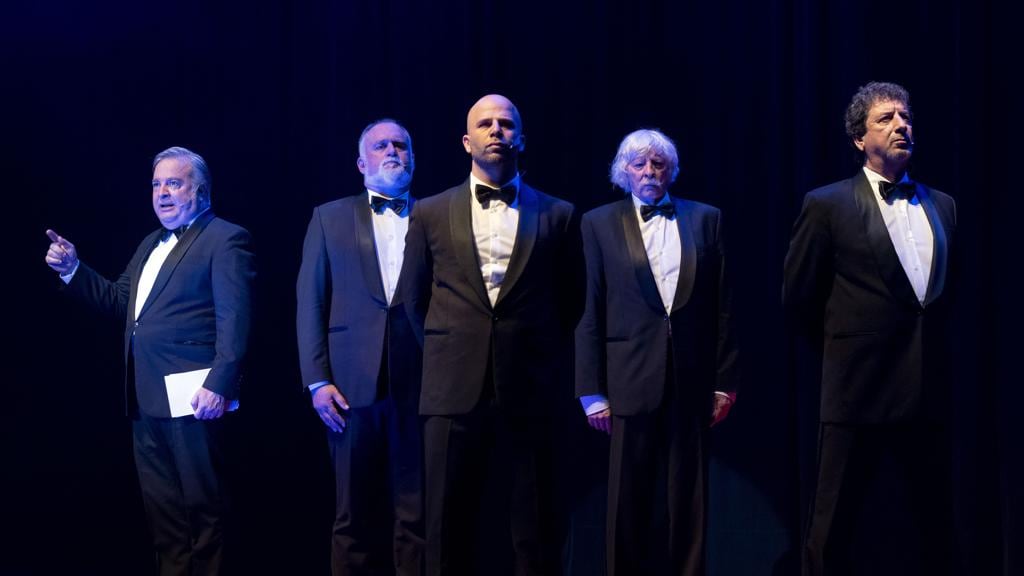 LES LUTHIERS EN ECUADOR