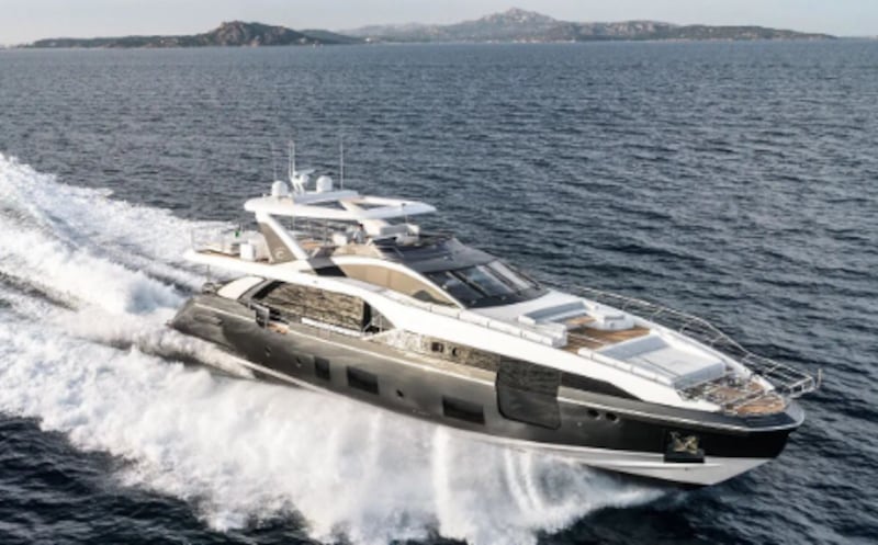 Yate Azimut Grande 27 Metri
