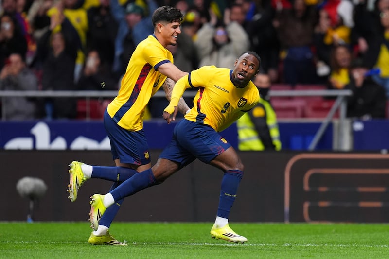 Jhon Yeboah festeja su gol con Ecuador ante Marruecos