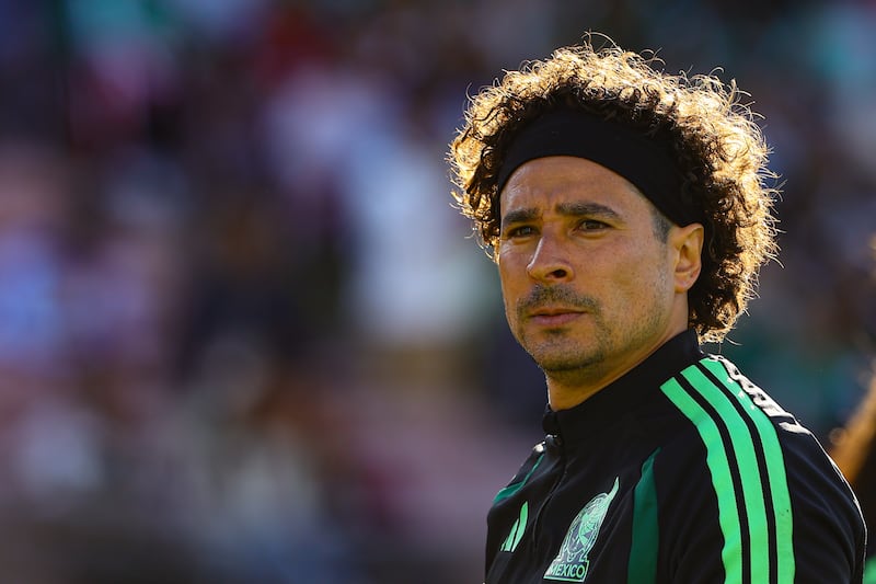 Guillermo Ochoa fue convocado a su sexto Mundial.