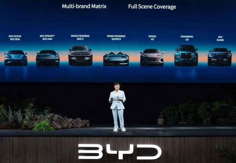 Stella Li: Vicepresidenta Ejecutiva de BYD y Directora Ejecutiva de BYD Americas