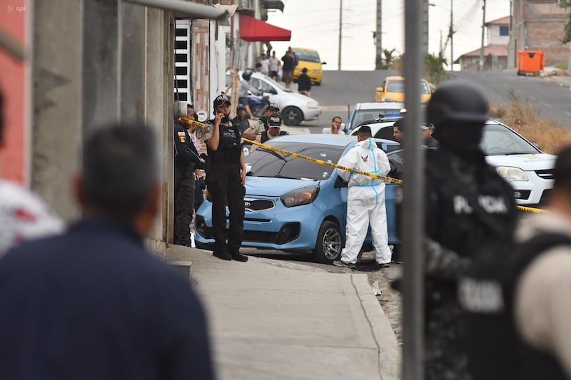 MANTA-SICARIATO-AGENTE-TRÁNSITO