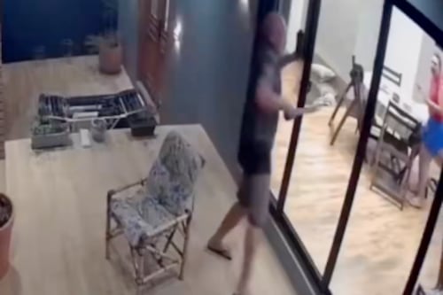 VIDEO : Ataque con machete tras disputa vecinal deja heridos en Brasil