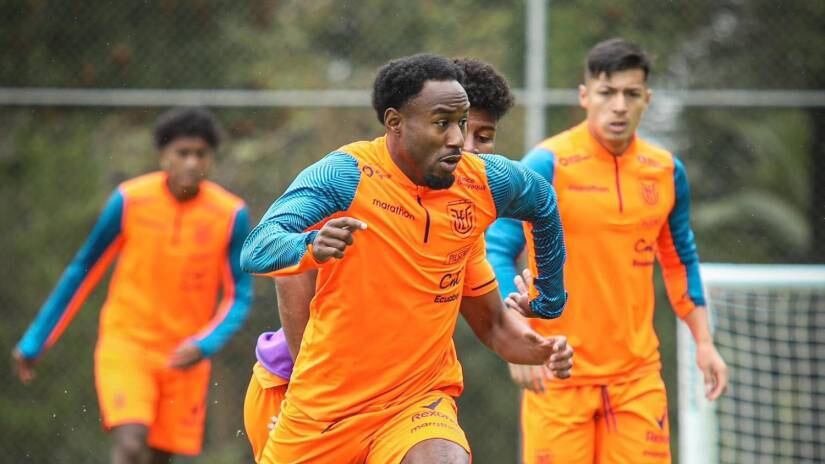 Jhon Yeboah con La Tricolor