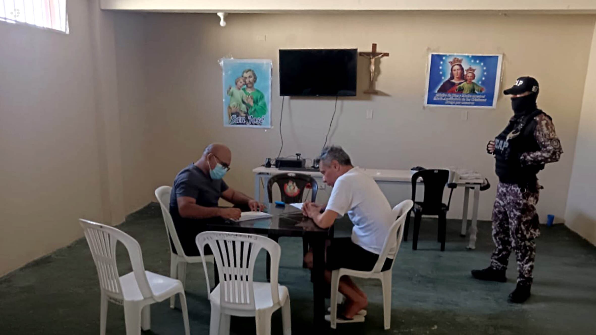 Jorge Glas durante los exámenes médicos y psicológicos a su regreso a La Roca