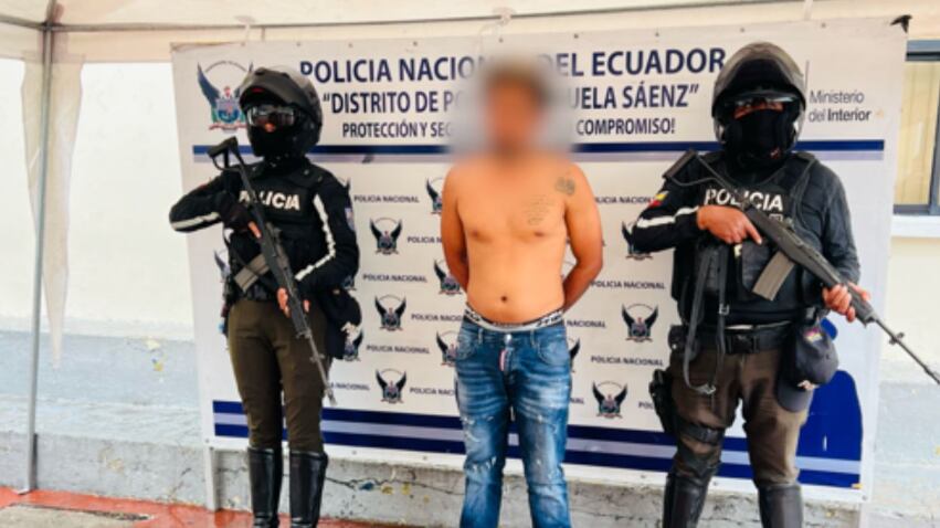 Capturan en el centro de Quito a presunto sicario de “Los Lobos” con dos órdenes por asesinato.