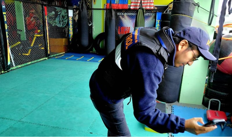 Clausuran gimnasio donde se realizaban peleas clandestinas en el norte de Quito: investigan la muerte de un adolescente. Foto: AMC