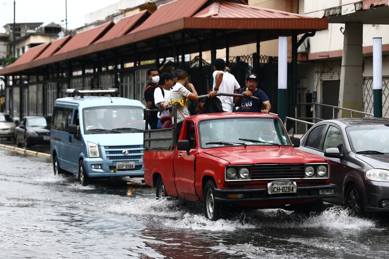 Guayaquil, paro de transporte