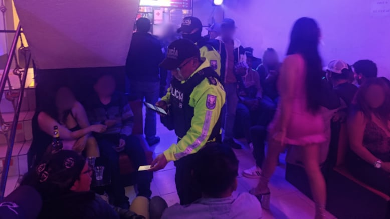 El motivo por el que clausuraron night club clandestino en el sur de Quito