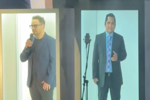 Revive Julio Jaramillo en concierto de Juan Fernando Velasco gracias a la IA