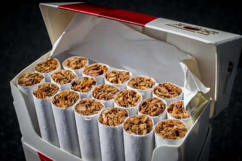 Fumar causa cientos de mutaciones en el cuerpo y son para siempre