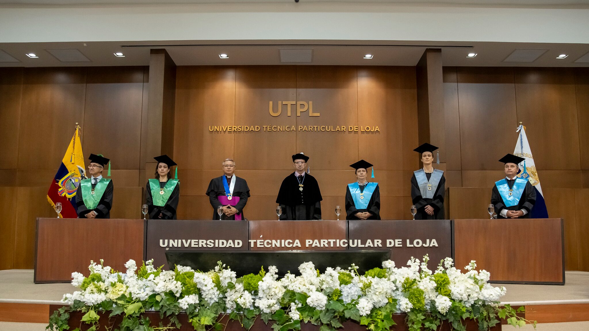 UTPL posesiona a sus autoridades para el periodo 2025-2030