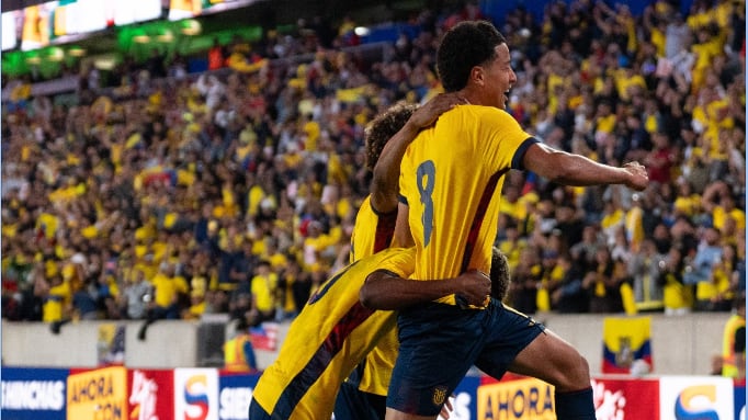 La Tricolor celebra su segundo gol en el último amistoso frente a Arabia Saudita en Nueva Jersey.