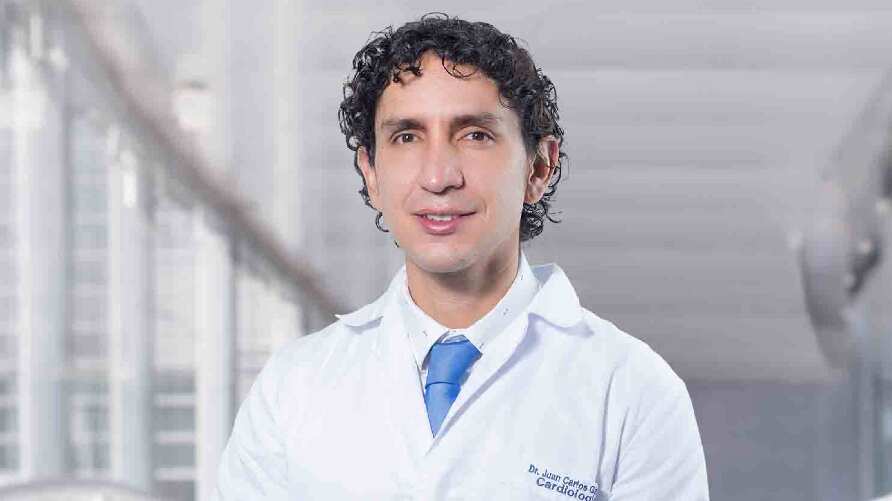 Dr. Juan Carlos Gaibor, Cardiólogo del Hospital Metropolitano.