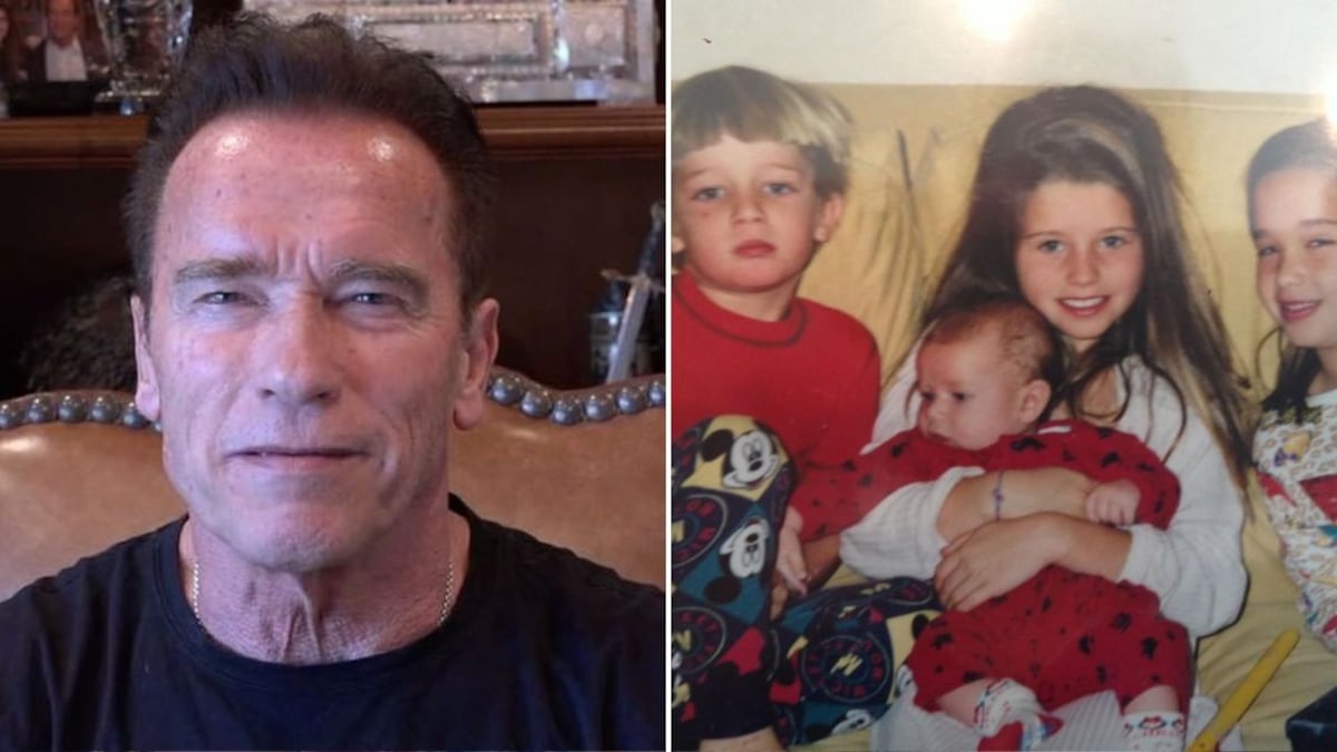 Arnold Schwarzenegger y cuatro de sus cinco hijos